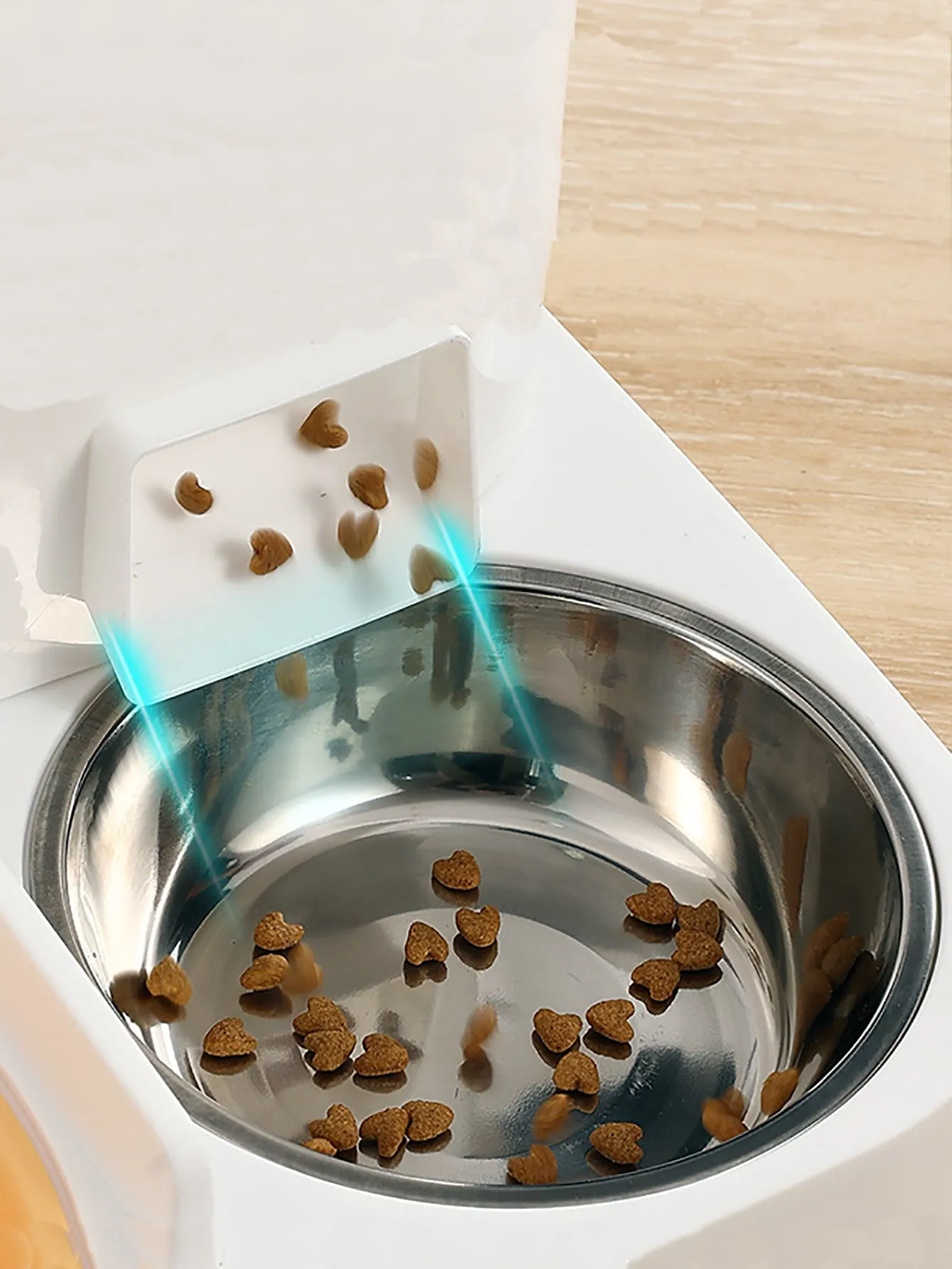 Blue Pet Water And Food Feeder Combo