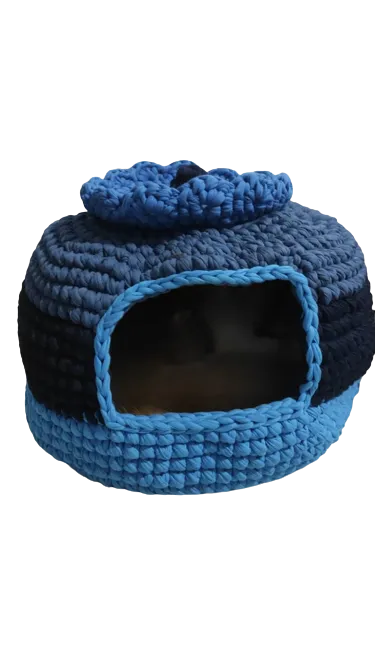 Crochet Cat Bed