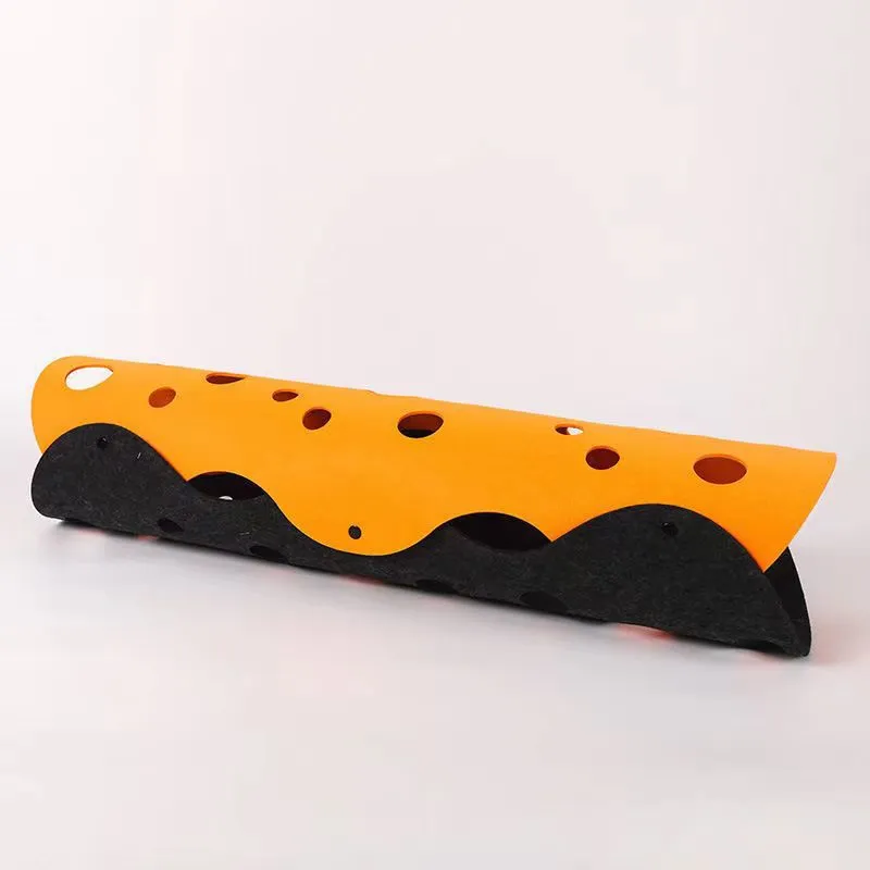 Felt Tunnel Nest by CatCaveCo